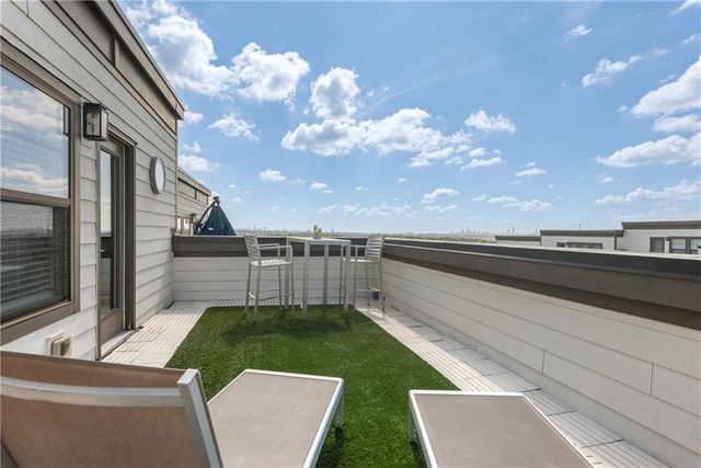 2111 Iverson SE Drive, Smyrna, GA 30080