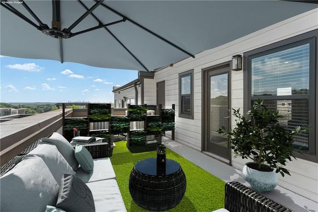 2111 Iverson SE Drive, Smyrna, GA 30080