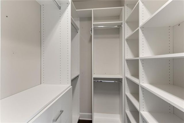 2111 Iverson SE Drive, Smyrna, GA 30080