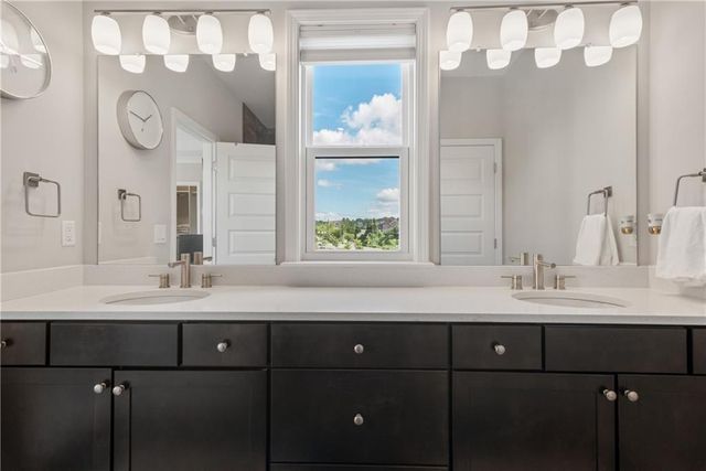 2111 Iverson SE Drive, Smyrna, GA 30080