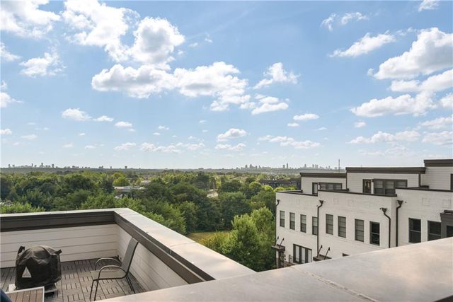 2111 Iverson SE Drive, Smyrna, GA 30080