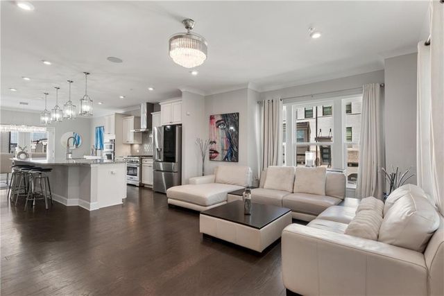 2111 Iverson SE Drive, Smyrna, GA 30080