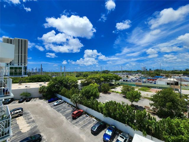 16465 NE 22nd Avenue 610, North Miami Beach, FL 33160
