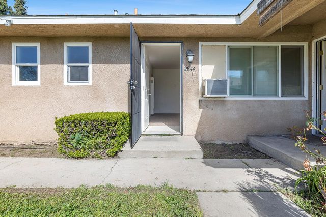 2840 N 1st Street, Fresno, CA 93703