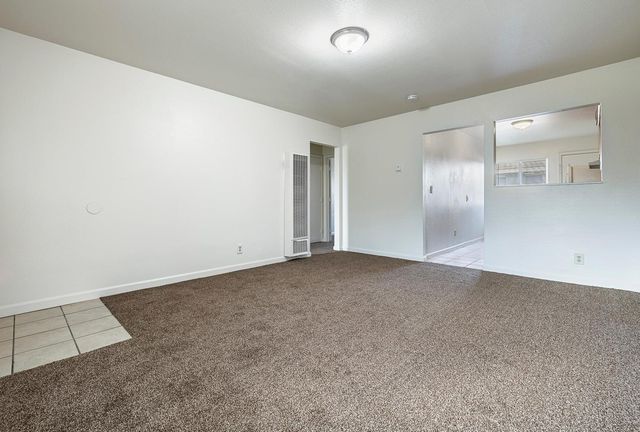 2840 N 1st Street, Fresno, CA 93703