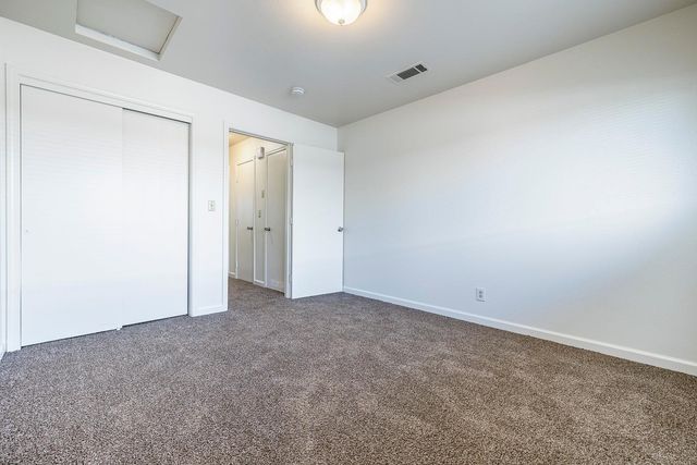 2840 N 1st Street, Fresno, CA 93703