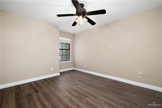 1102 Cardinal Avenue, Mcallen, TX 78504