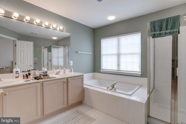 7345 BLOOMINGTON CT, Springfield, VA 22150