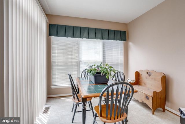 7345 BLOOMINGTON CT, Springfield, VA 22150