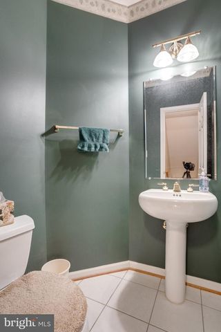 7345 BLOOMINGTON CT, Springfield, VA 22150