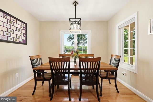 13855 PARIS BREEZE PL, Hillsboro, VA 20132