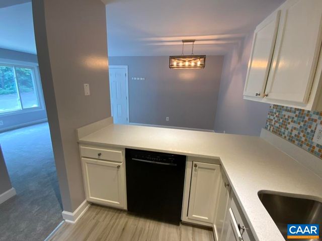 117 Berry St Apt 12, Orange, VA 22960