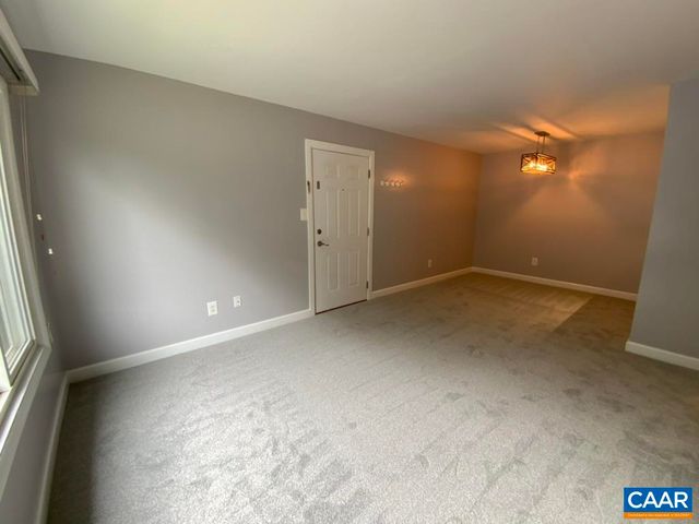 117 Berry St Apt 12, Orange, VA 22960