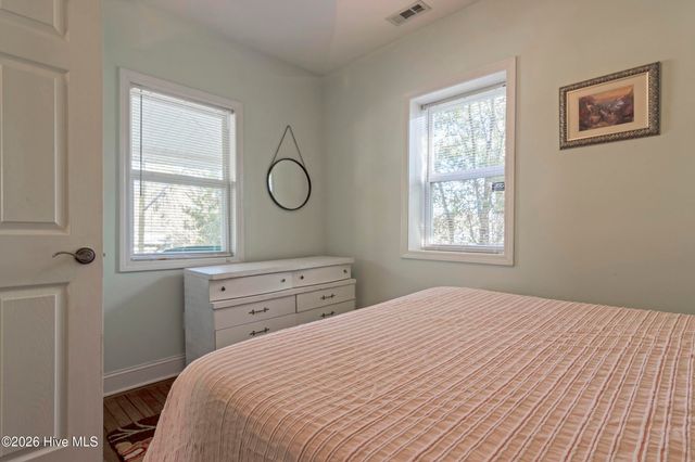 114 S 14th Street, Wilmington, NC 28401