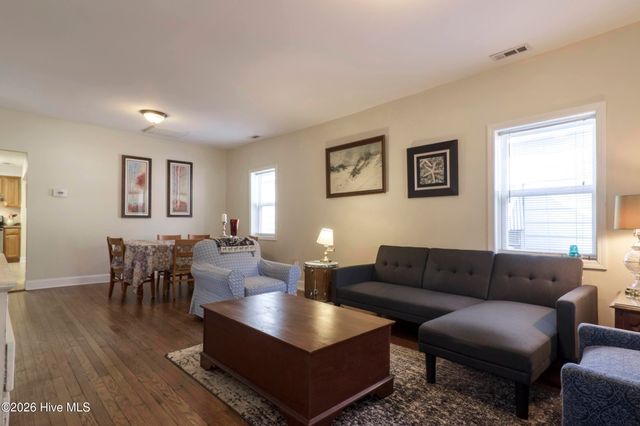 114 S 14th Street, Wilmington, NC 28401