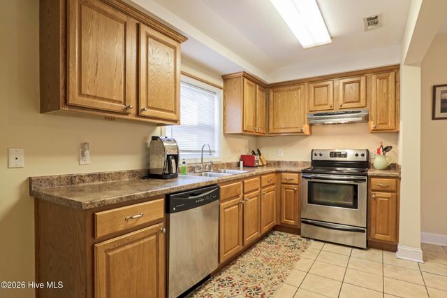 114 S 14th Street, Wilmington, NC 28401