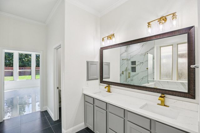 1123 Penny Worth Drive, Sugar Land, TX 77479