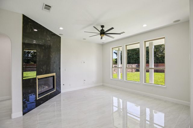 1123 Penny Worth Drive, Sugar Land, TX 77479