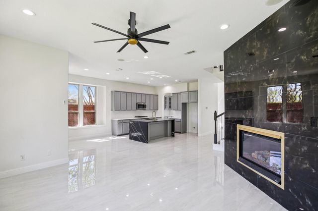 1123 Penny Worth Drive, Sugar Land, TX 77479