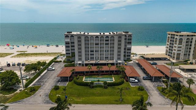 26000 Hickory BLVD 705, Bonita Springs, FL 34134