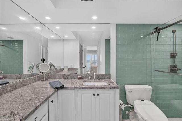 26000 Hickory BLVD 705, Bonita Springs, FL 34134