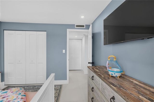 26000 Hickory BLVD 705, Bonita Springs, FL 34134