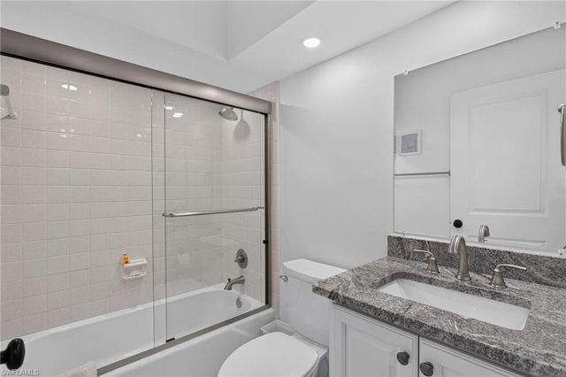 26000 Hickory BLVD 705, Bonita Springs, FL 34134