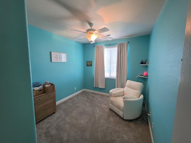5640 N Madelyn Avenue, Fresno, CA 93723