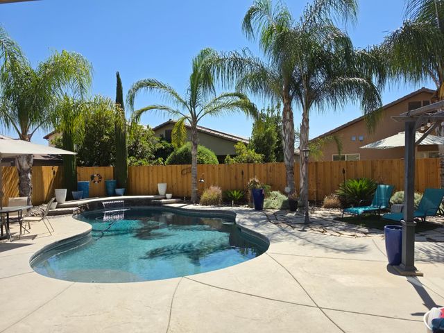 5640 N Madelyn Avenue, Fresno, CA 93723
