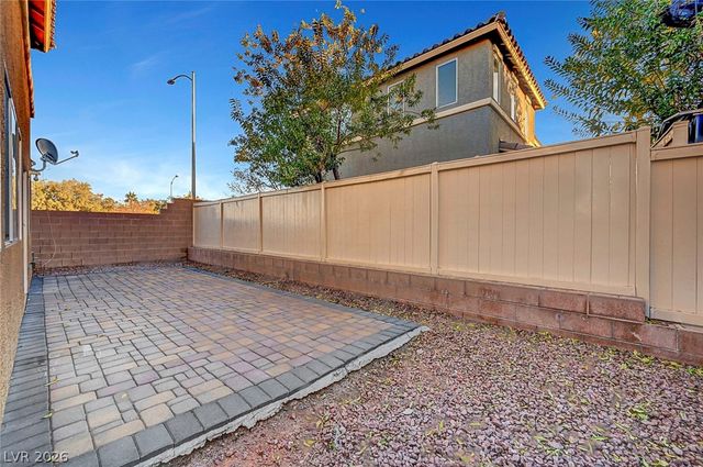 514 Eresma Street, Henderson, NV 89015