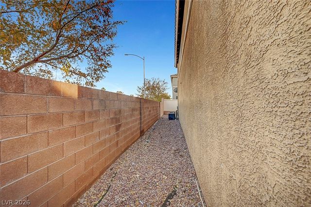 514 Eresma Street, Henderson, NV 89015