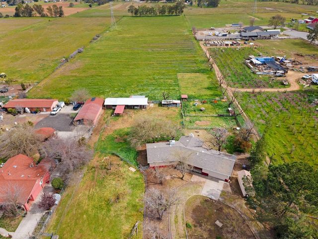 8595 Bradshaw Rd, Elk Grove, CA 95624