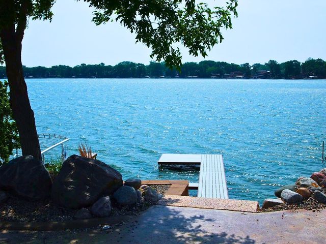 7406 Twin Lakes Road, Manson, IA 50563