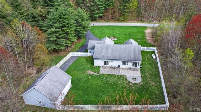121 Canterbury Way, Hastings, NY 13036