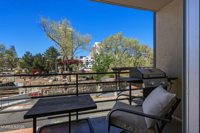 280 Island Avenue APT 201, Reno, NV 89501