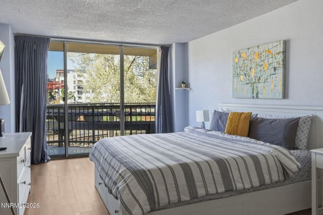 280 Island Avenue APT 201, Reno, NV 89501