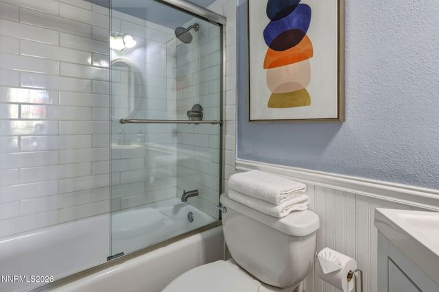 280 Island Avenue APT 201, Reno, NV 89501
