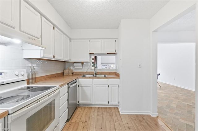 504 Biltmore DR, Virginia Beach, VA 23454