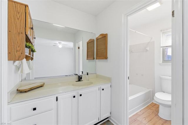 504 Biltmore DR, Virginia Beach, VA 23454