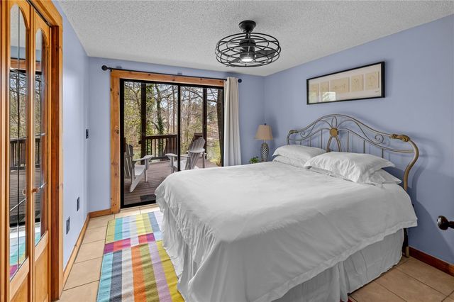 203 Little Lane, Seneca, SC 29672