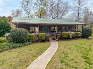 203 Little Lane, Seneca, SC 29672