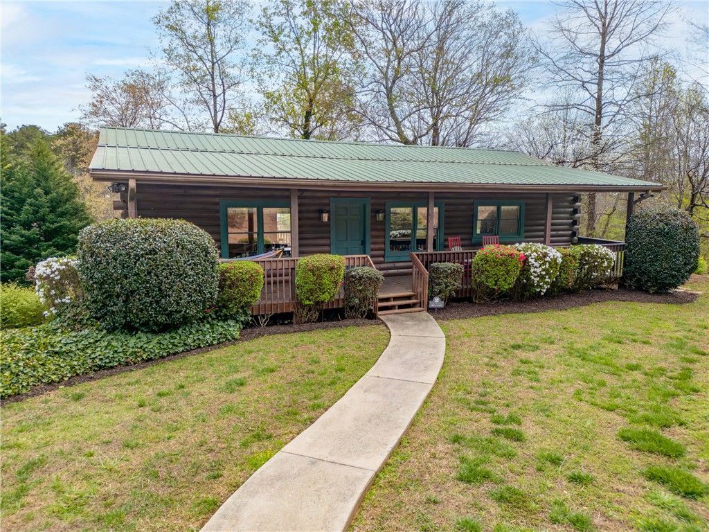 203 Little Lane, Seneca, SC 29672