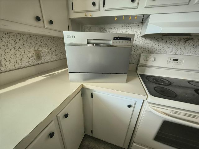 7306 GRAND PINE DRIVE, Hudson, FL 34667