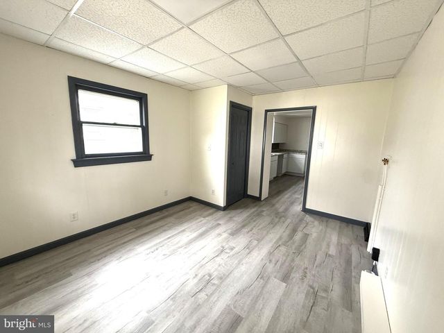 208 WOODWARD AVE, Lock Haven, PA 17745