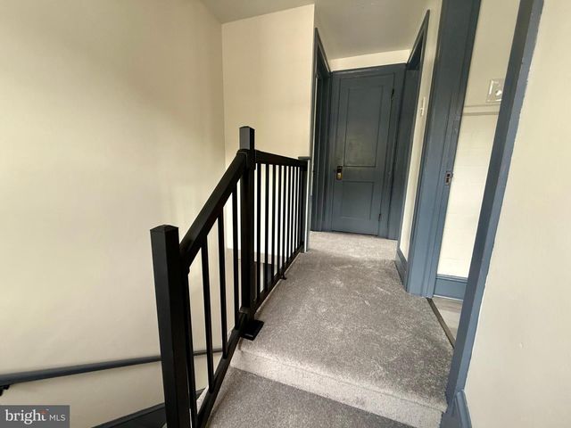 208 WOODWARD AVE, Lock Haven, PA 17745