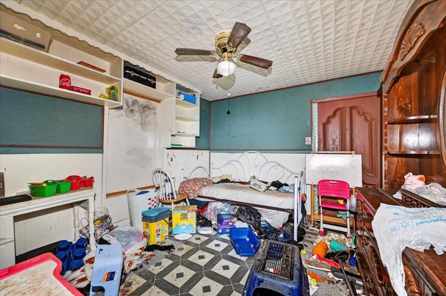1727 Morris Street, Dallas, TX 75212