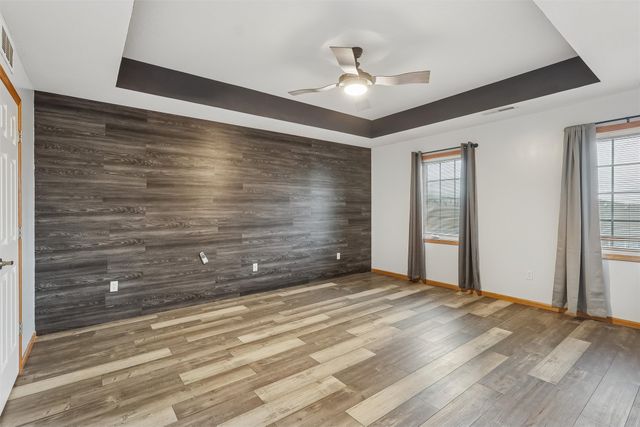 2101 Meadow Court 701, Des Moines, IA 50320