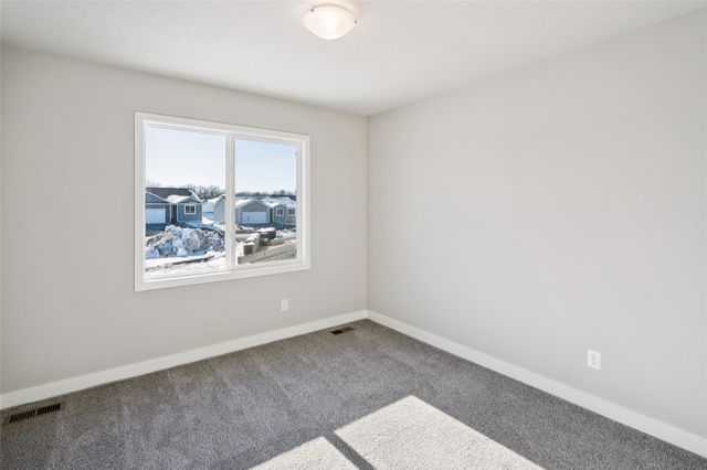 25135 Bluebird Circle, Adel, IA 50003