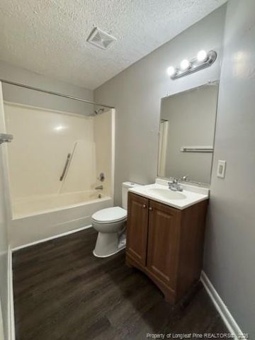 1122 Southwood Drive 4, Fayetteville, NC 28304