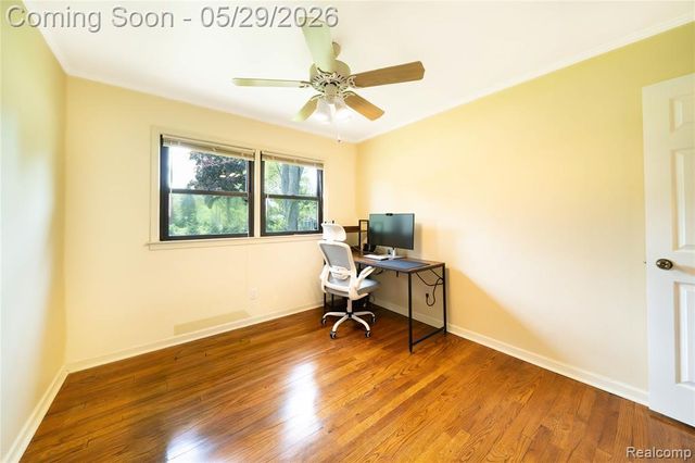 7806 Circle Boulevard, West Bloomfield, MI 48323